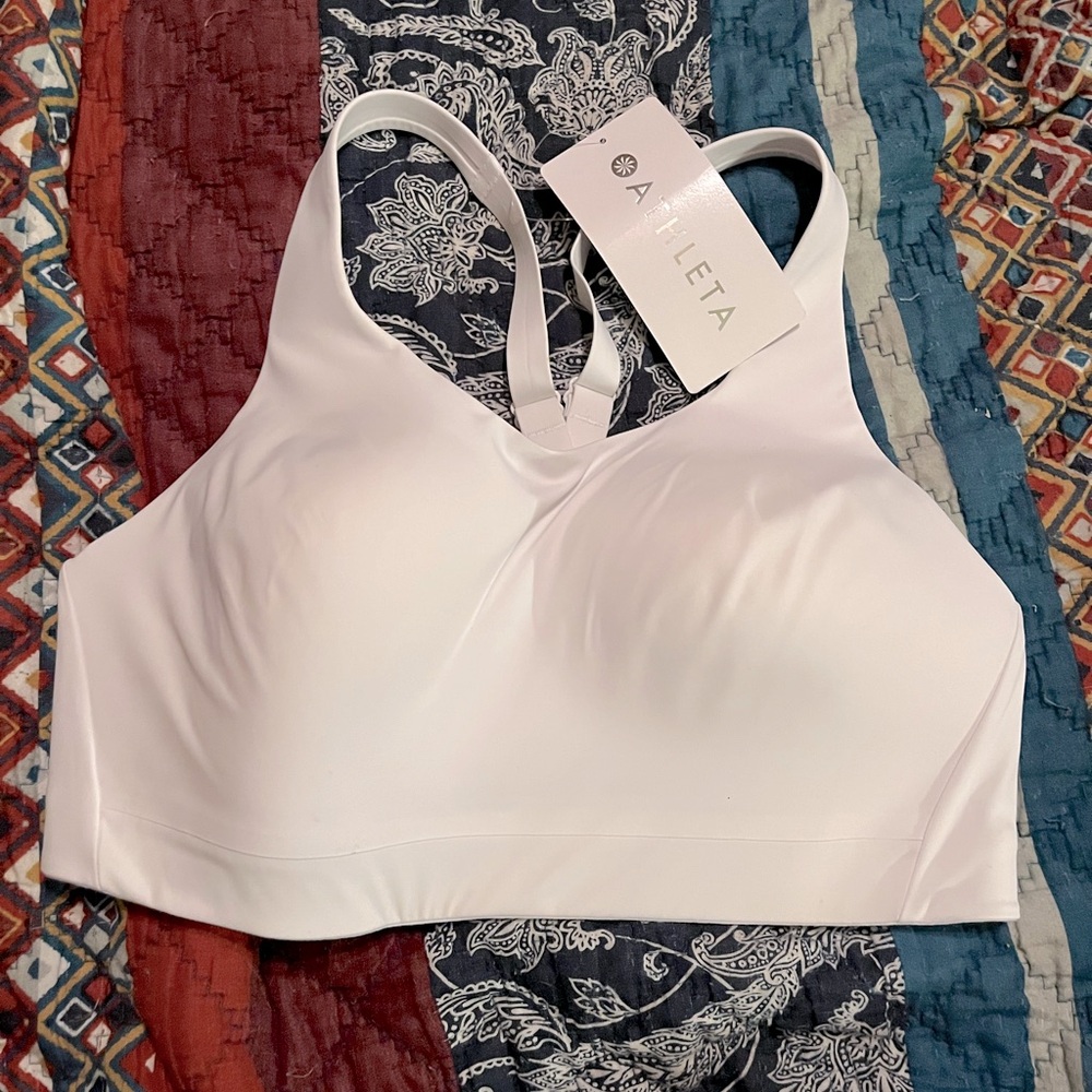 Athleta sports bra 36d